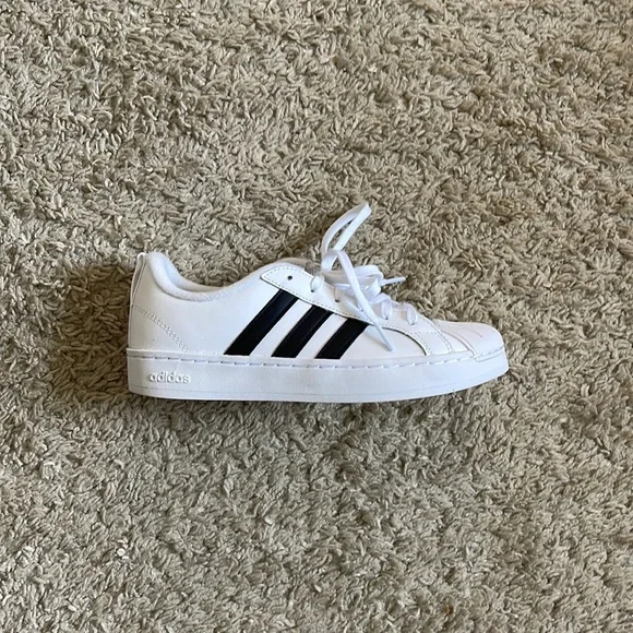 adidas gazelle silver green womens Adidas Nizza Big Kids – MoSneaks Shop Online